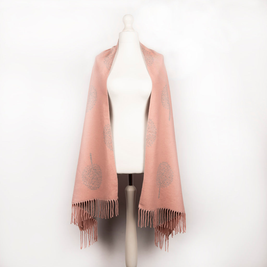Super Soft Jacquard Scarves - Luxurious and Stylish