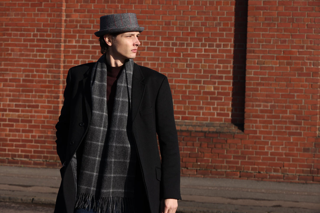 What is a Pork Pie Hat? History, Style, and the Modern Icon