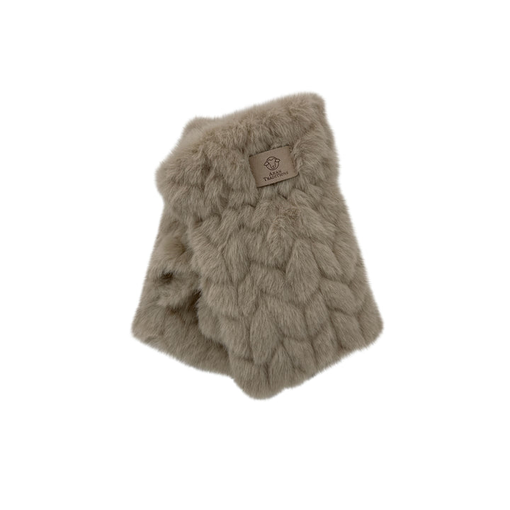 Aran Fur Handwarmers