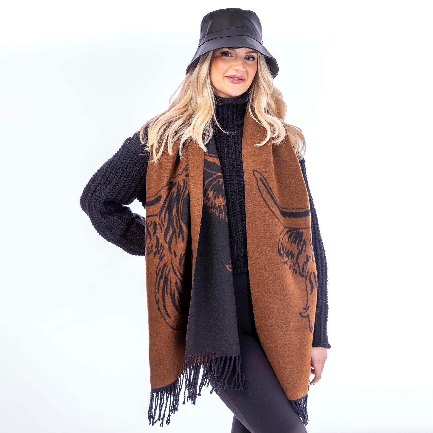 Heilan Coo Super Soft Scarf – Heritage Traditions