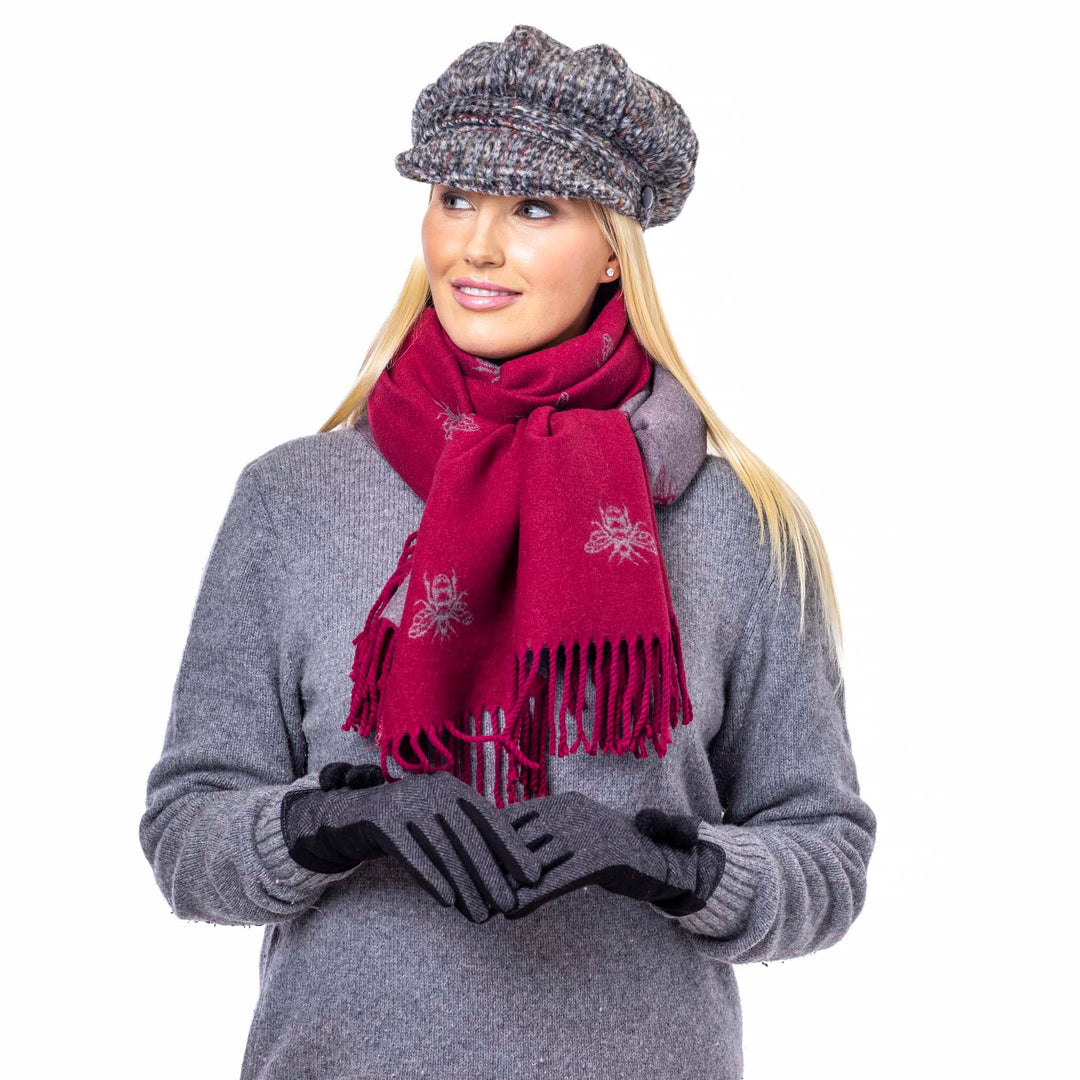 Women's Herringbone Gloves at Heritage Traditions - Stay Warm in Style