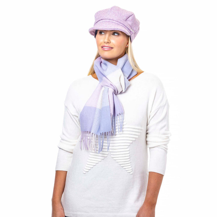 Premium Herringbone Newsboy Cap | Paisley Jacquard Lining