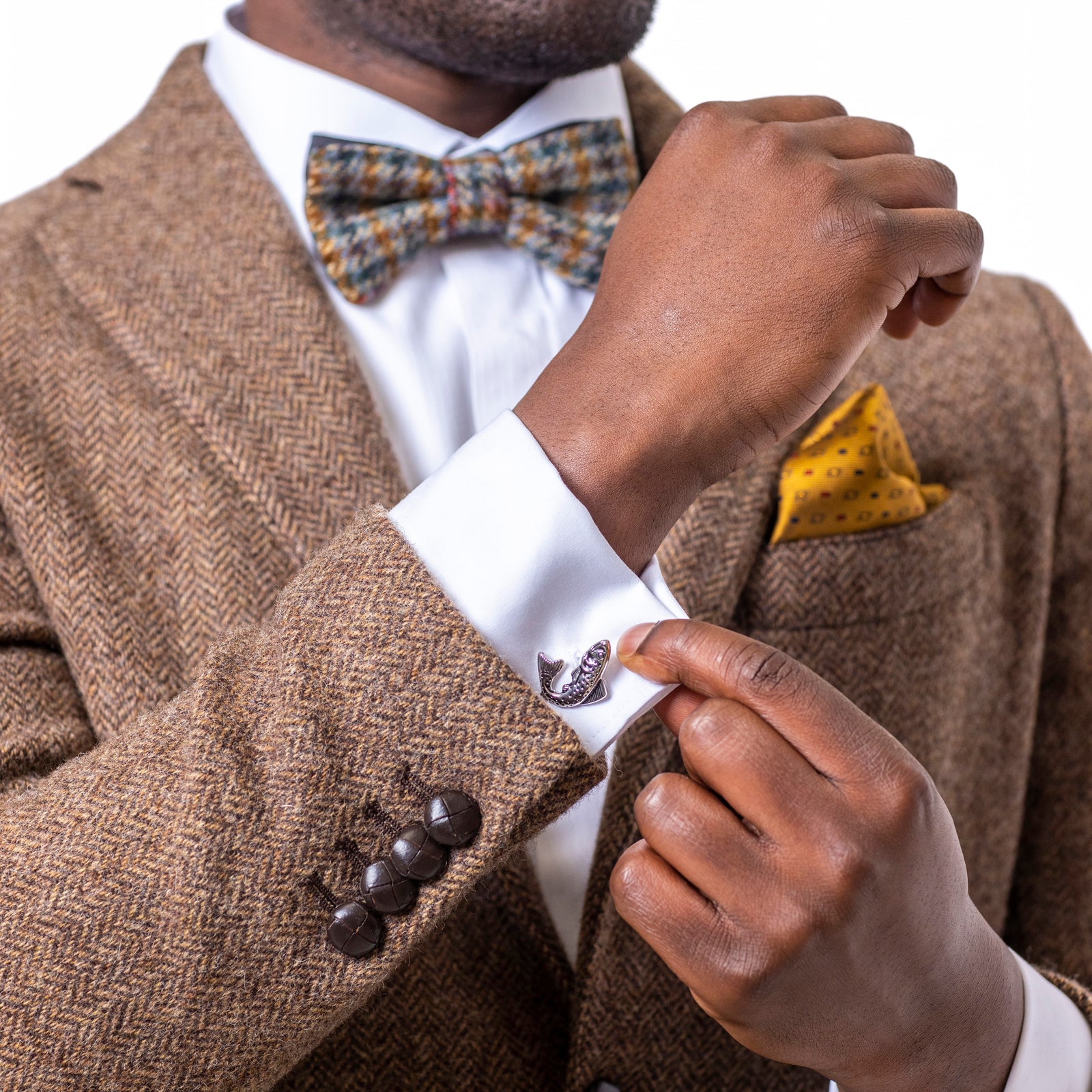 Heritage Traditions Cufflinks: Antique Silver Effect Metal