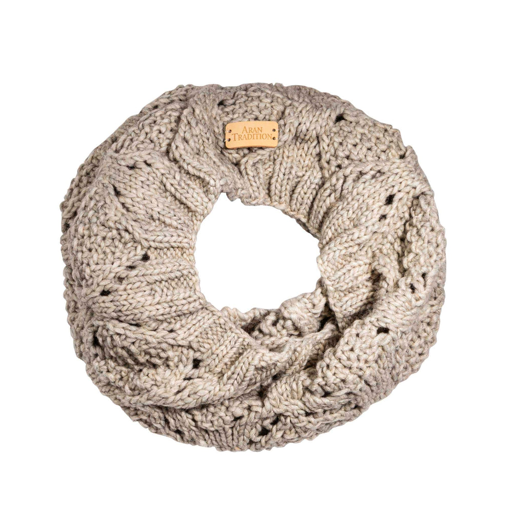 Aran Lace Cable Snood Aran Lace Cable Snood | Chunky Lace Knit for Elegance and Warmth